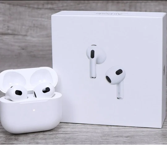 Airpords 3rd Generation Refurbished - Grade B Quality Wireless Earbuds