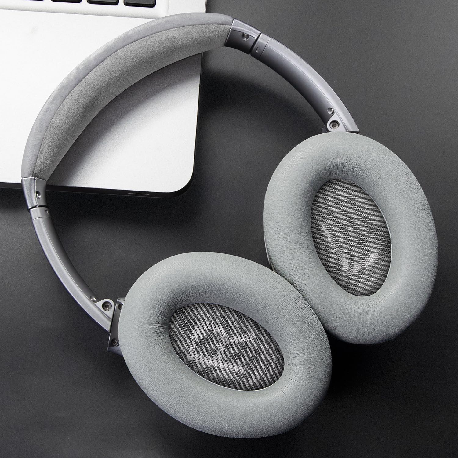 SoloWIT Earpads for Bose QC35 & QC35 II Headphones – Silver